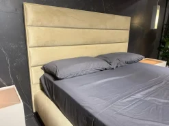 Outlet Letto matrimoniale design Tamigi a prezzo scontato Letti