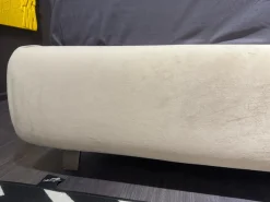 Outlet Letto matrimoniale design Tamigi a prezzo scontato Letti