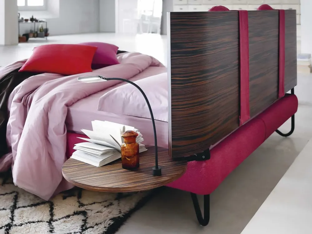 Noctis Letto matrimoniale moderno Hug collection a prezzo ribassato- Letti