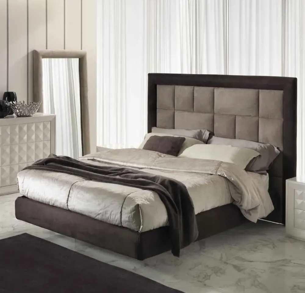 Sale Letto matrimoniale moderno Letto scamosciato a prezzo scontato Letti