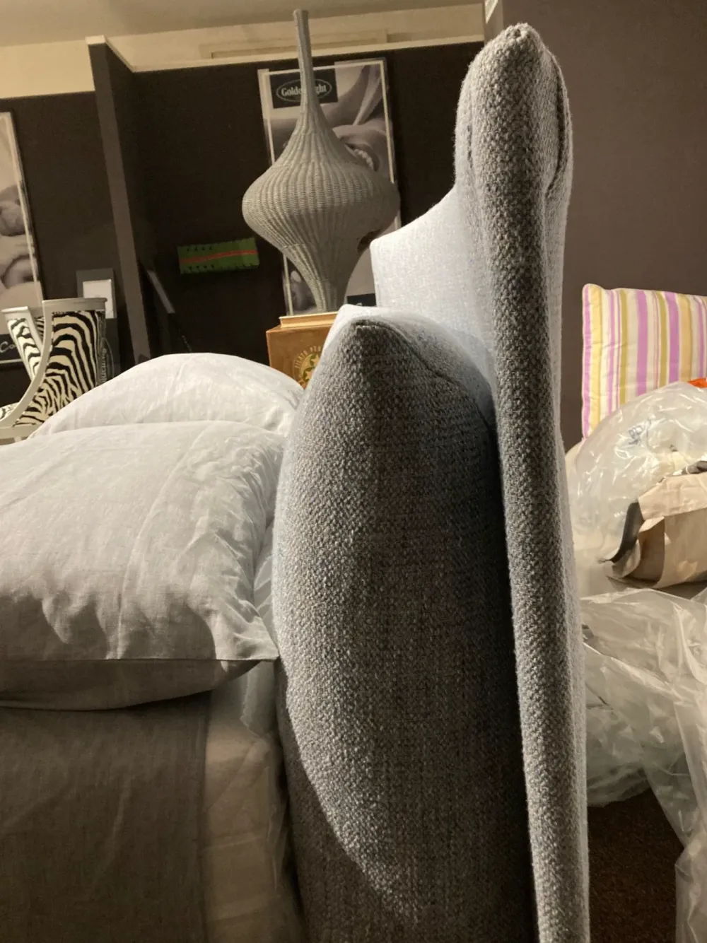 Noctis Letto matrimoniale moderno Nebbia a prezzo ribassato- Letti