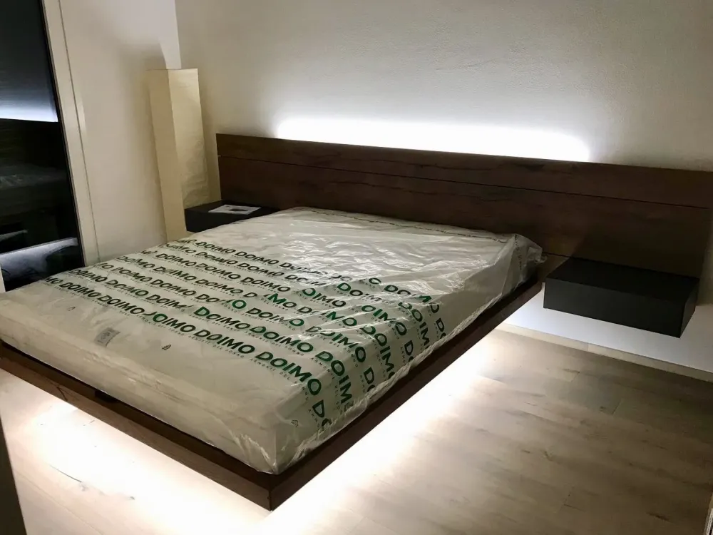 Outlet Letto matrimoniale Sorvolo 002 con un ribasso del 35% Letti