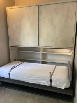 Outlet Letto moderno a scomparsa Hiro armadio a prezzo scontato Letti
