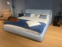 Letto moderno Archibald di SCONTATO^Poltrona Frau Best