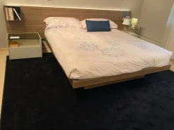 Letto moderno con contenitore Miri a prezzo scontato^Tagliabue Mobili Clearance