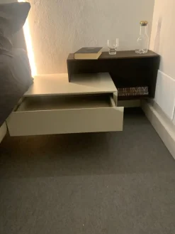 Discount Letto moderno con giroletto Ecletto a prezzo scontato Letti