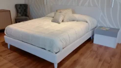 Letto moderno con giroletto Scudo a prezzo ribassato^Imab Best