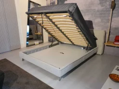 Discount Letto moderno con giroletto Flann air 2.0 a prezzo scontato Letti