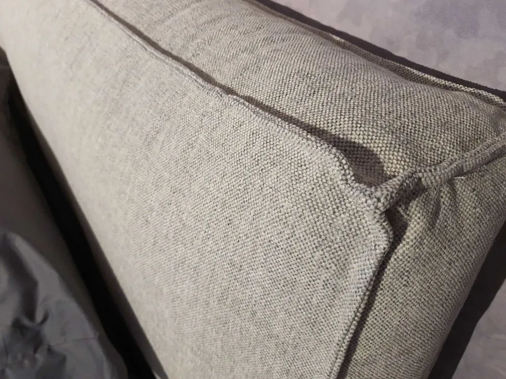 Discount Letto moderno con giroletto Flann air 2.0 a prezzo scontato Letti