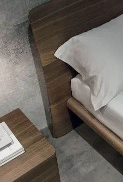 Tomasella Letto moderno con giroletto Prado a prezzo ribassato- Letti