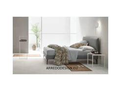 Letto moderno con piedini Mood a prezzo ribassato^V&nice Sale