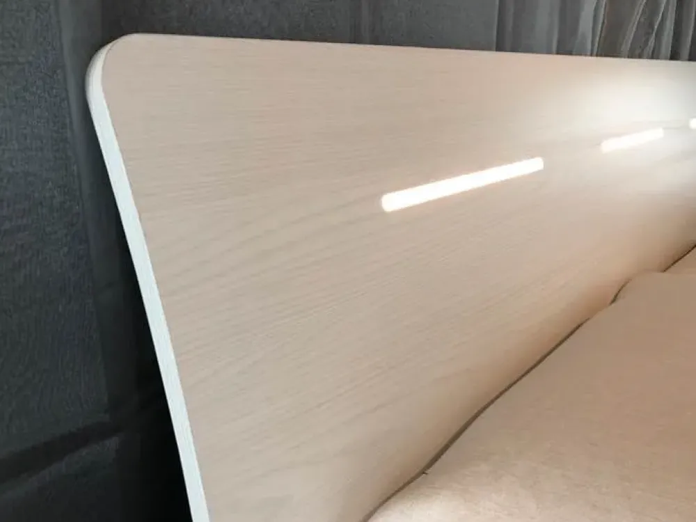 Letto moderno Curve led con un ribasso del 30%^Orme New