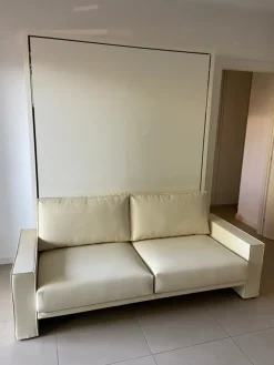 Outlet Letto moderno Penelope 2 sofa' - braccioli larghi con un ribasso del 30% Letti