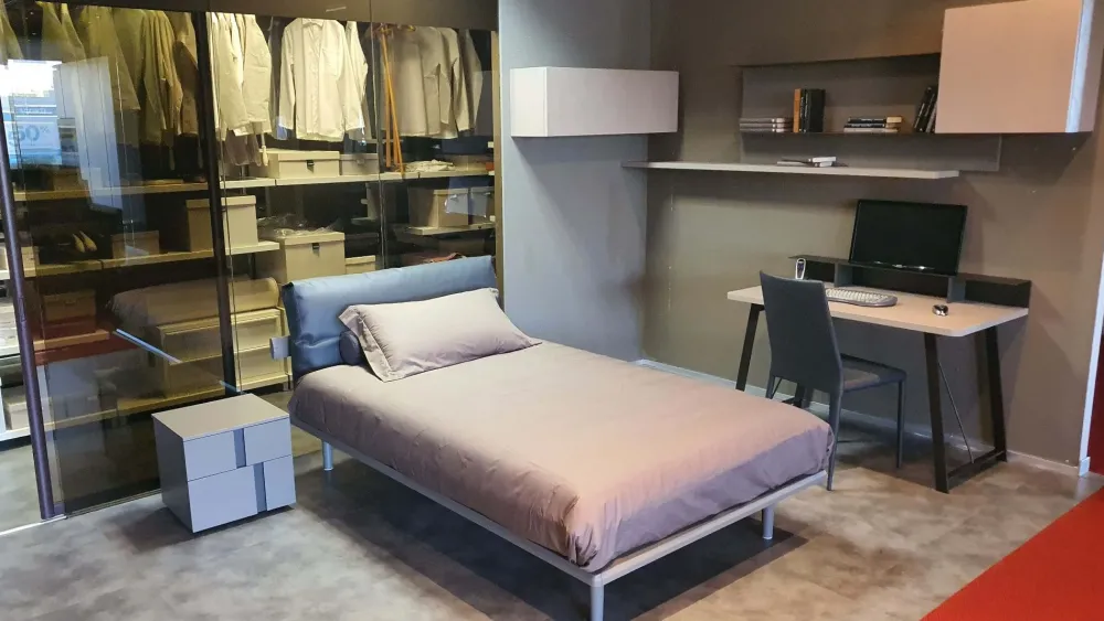 Clearance Letto piazza e mezzo con gambe Piuma a prezzo scontato Letti