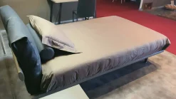 Clearance Letto piazza e mezzo con gambe Piuma a prezzo scontato Letti