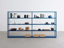 Desalto Libreria Freestanding blu denim in stile design di in OFFERTA OUTLET- Librerie