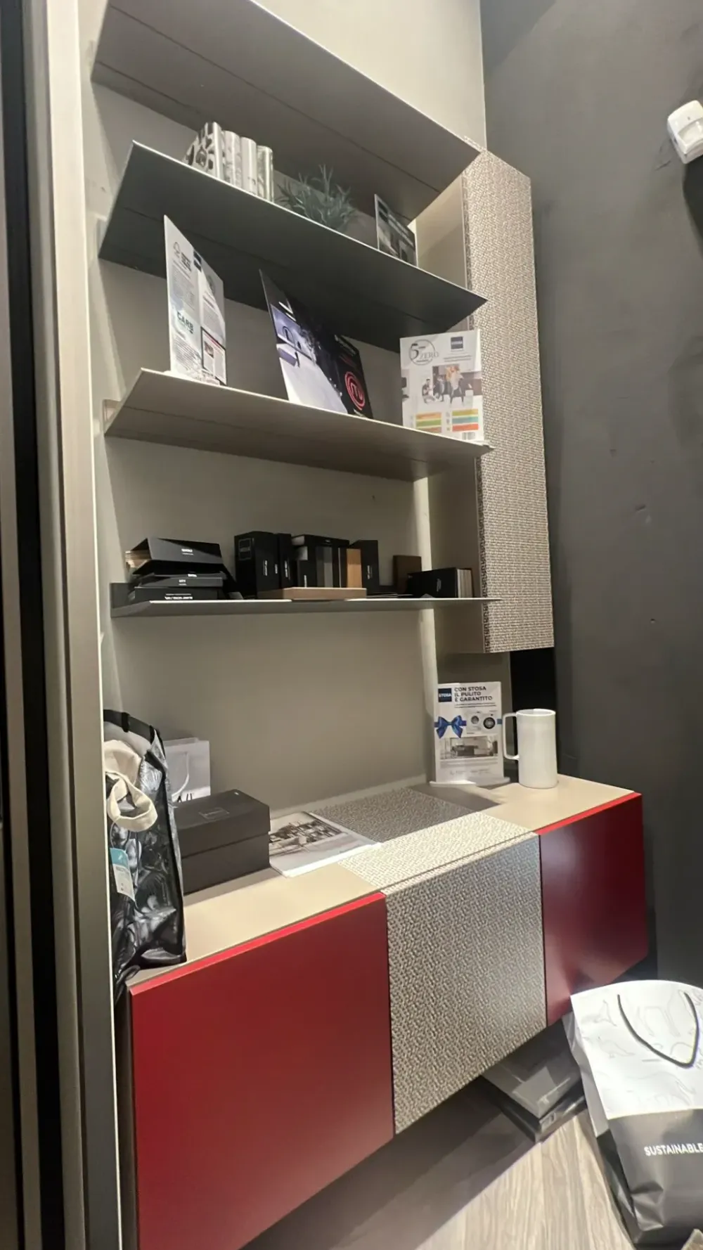 Libreria Home in stile moderna a prezzi convenienti^De Rosso Outlet