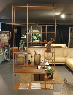 Ronda Design Libreria Libreria sospesa levia by stile design di scontata del 35%- Librerie