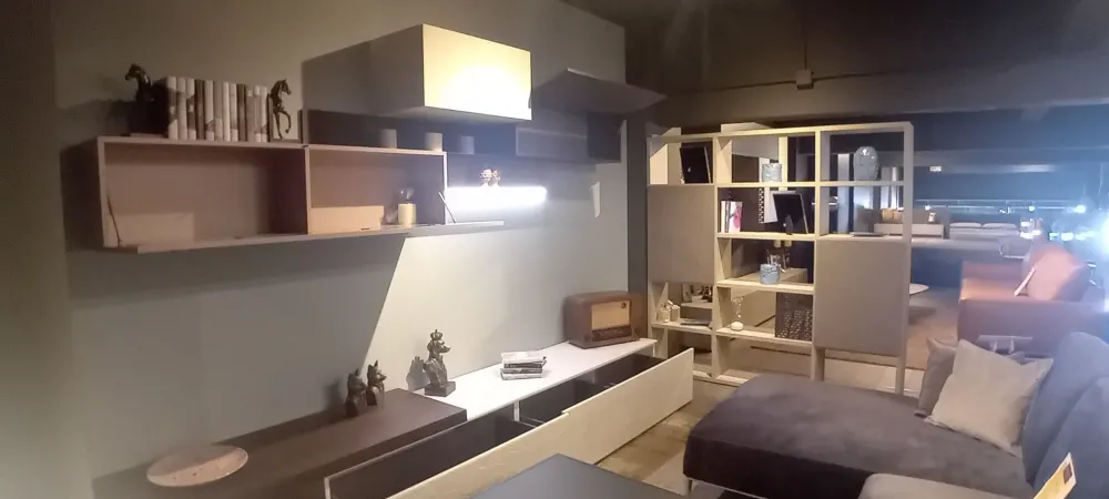 Libreria modello Kosmos di a prezzo scontato^Moretti Compact Camerette Best