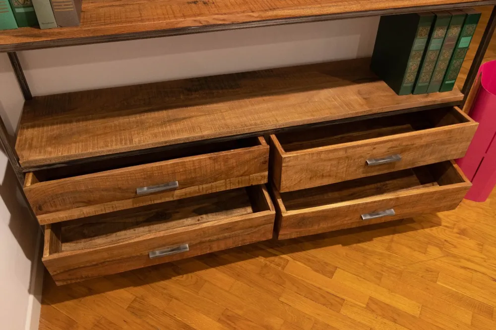 Libreria modello Libreria in legno massello di a prezzo Outlet Librerie