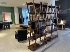 Libreria modello Nuvola rossa di a prezzo riservato^Cassina Outlet