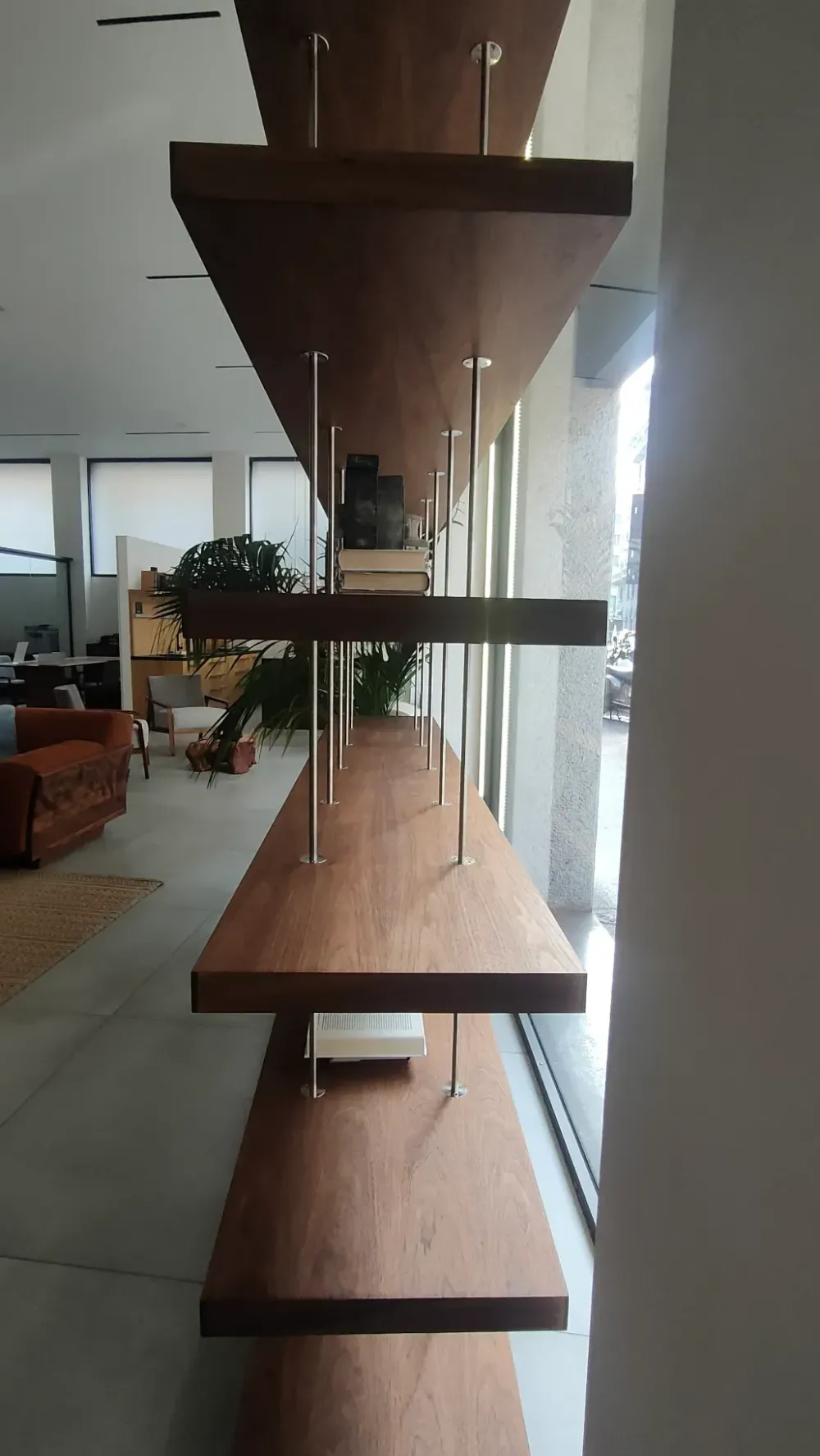 Libreria modello Piano design di a prezzo riservato^Riva 1920 Online