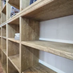Libreria in legno a prezzo scontato: scopri Liberai in vero legno con scala in stile industrial^Outlet Etnico Online