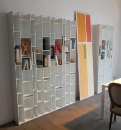 Clearance Libreria Random in stile design a prezzi outlet Librerie