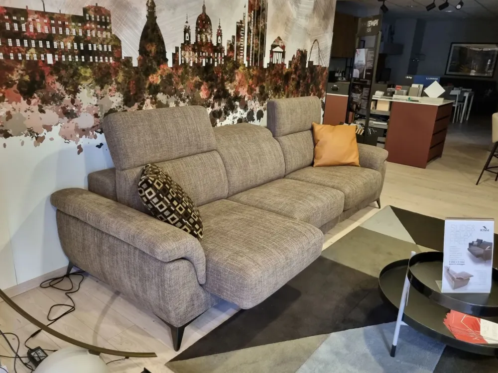 Rosini Lineare Divano modello nevers top in Offerta Outlet- Divani