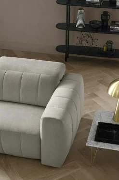 Felis Lineare Kesington in Tessuto a 2325€- Divani