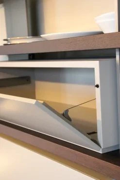 Madia Bristol di a prezzi outlet^Poliform Hot