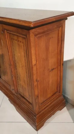 Sale Madia Credenza in noce massello di in stile classico scontata -53% Madie