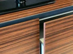 Madia di in legno Flat a prezzo Outlet^B&B Italia