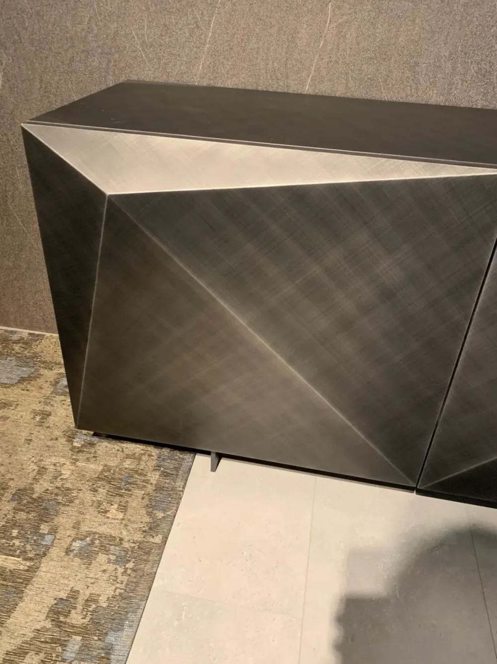 Outlet Madia di in laccato opaco Kayak a prezzo scontato Madie