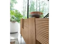 Devina Nais Madia di in legno Madia zero.16 con decoro a prezzo riservato- Madie