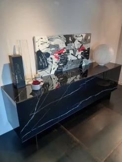 Lago Madia di in vetro Materia 1003 a prezzo riservato- Madie