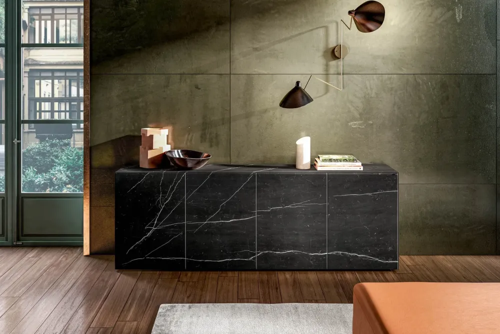 Lago Madia di in vetro Materia 1007 a prezzo riservato- Madie