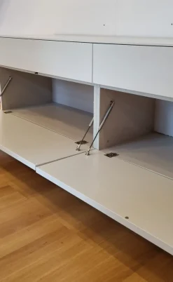 NovaMobili Madia di in laccato opaco Living box18 a prezzo riservato- Madie