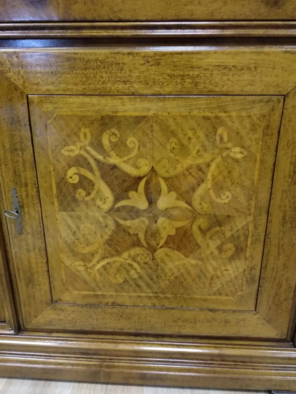 Cantiero Madia in stile classico Ca' venier di a prezzo scontato- Madie