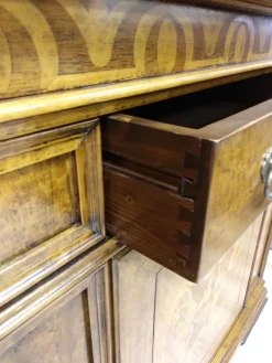 Cantiero Madia in stile classico Ca' venier di a prezzo scontato- Madie