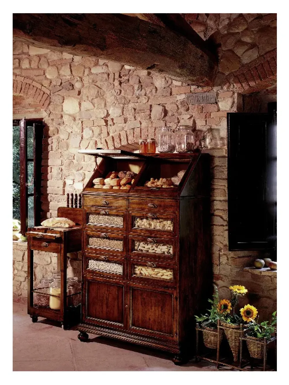 Outlet Madia in stile classico Dispensa kansas di a prezzo scontato Madie