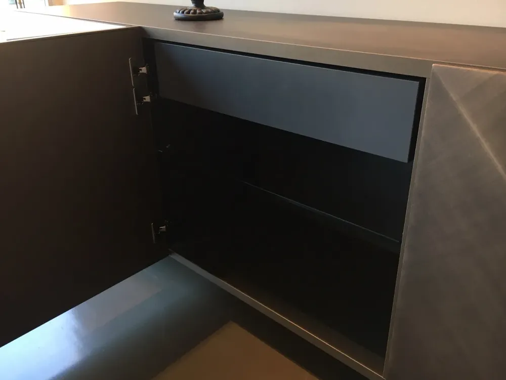 Cattelan Italia Madia in stile design Cattelan in laccato opaco Offerta Outlet- Madie