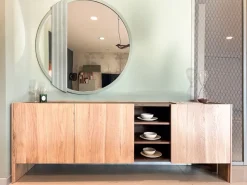Devina Nais Madia in stile design Credenza di scontata- Madie