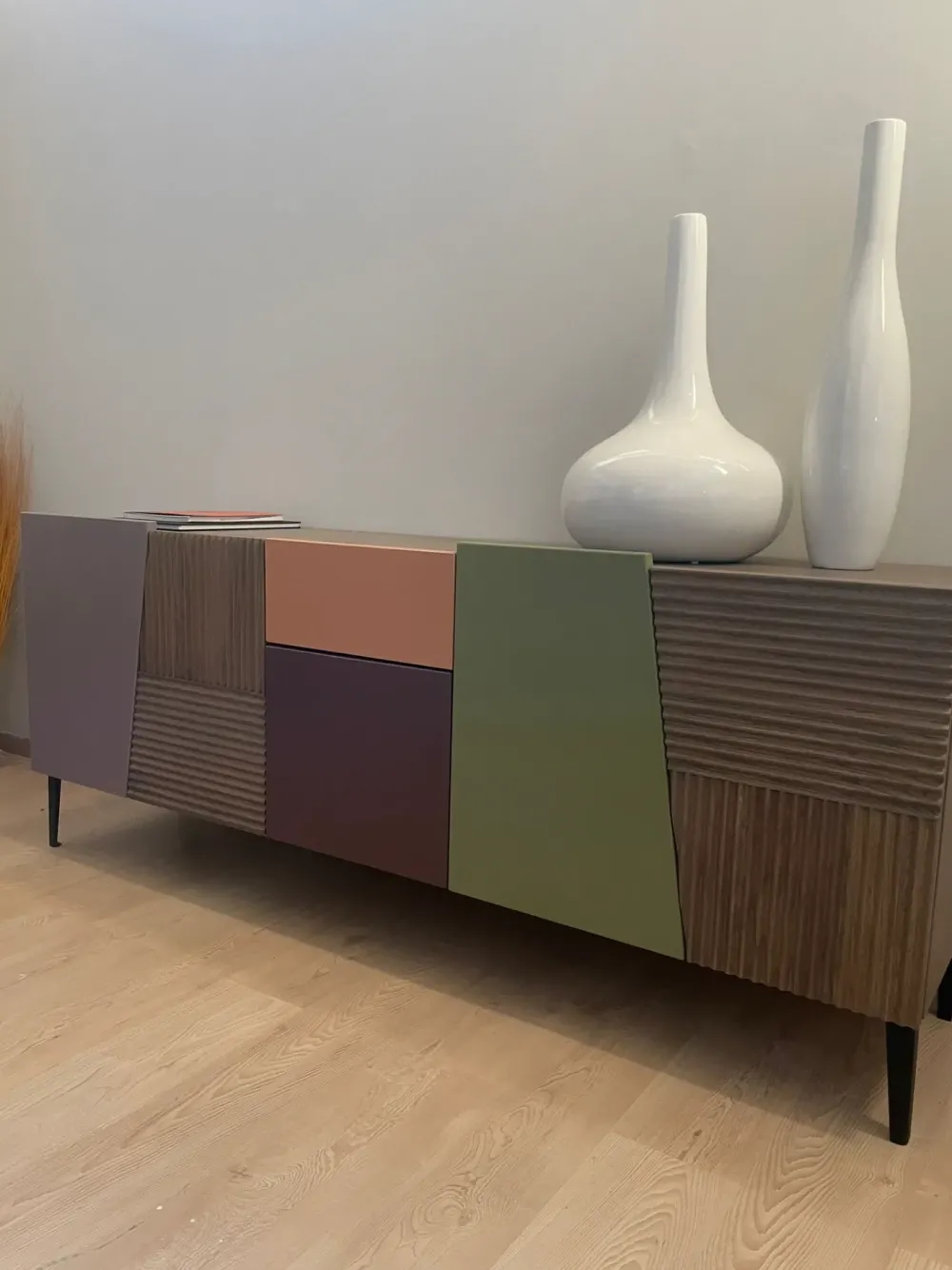 Devina Nais Madia in stile design Madia zero 16 di in Offerta Outlet- Madie