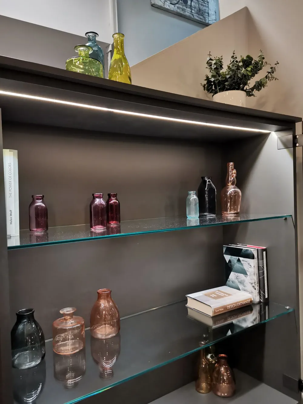 Madia in stile design Metropolis di a prezzo scontato^Tomasella Clearance