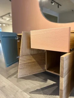 Devina Nais Madia in stile design Zero.16 di scontata- Madie