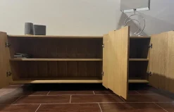 Collezione esclusiva Madia in stile moderno Madia stile urban dgm  di a prezzo scontato- Madie