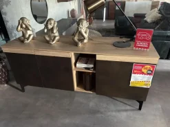 Collezione esclusiva Madia Krusty di in stile moderno scontata -64%- Madie