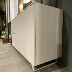 Hot Madia Metropolis di a prezzi outlet Madie