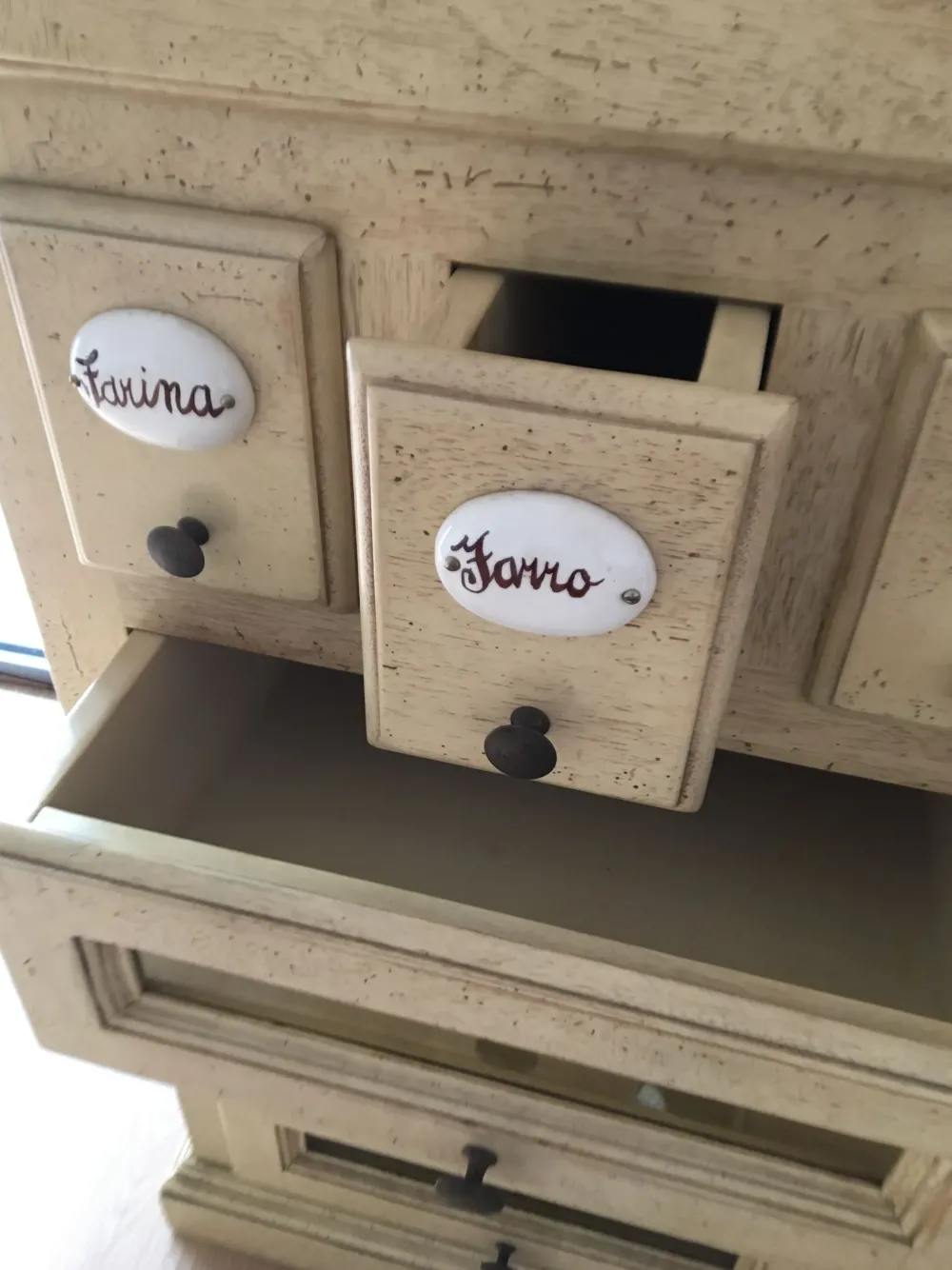 Online Madia modello Credenza di a PREZZI OUTLET Madie